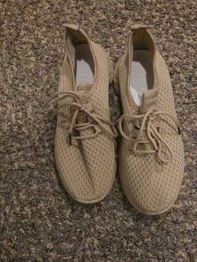 SHEIN Women's Knit Lace-Up Sneakers - Tan